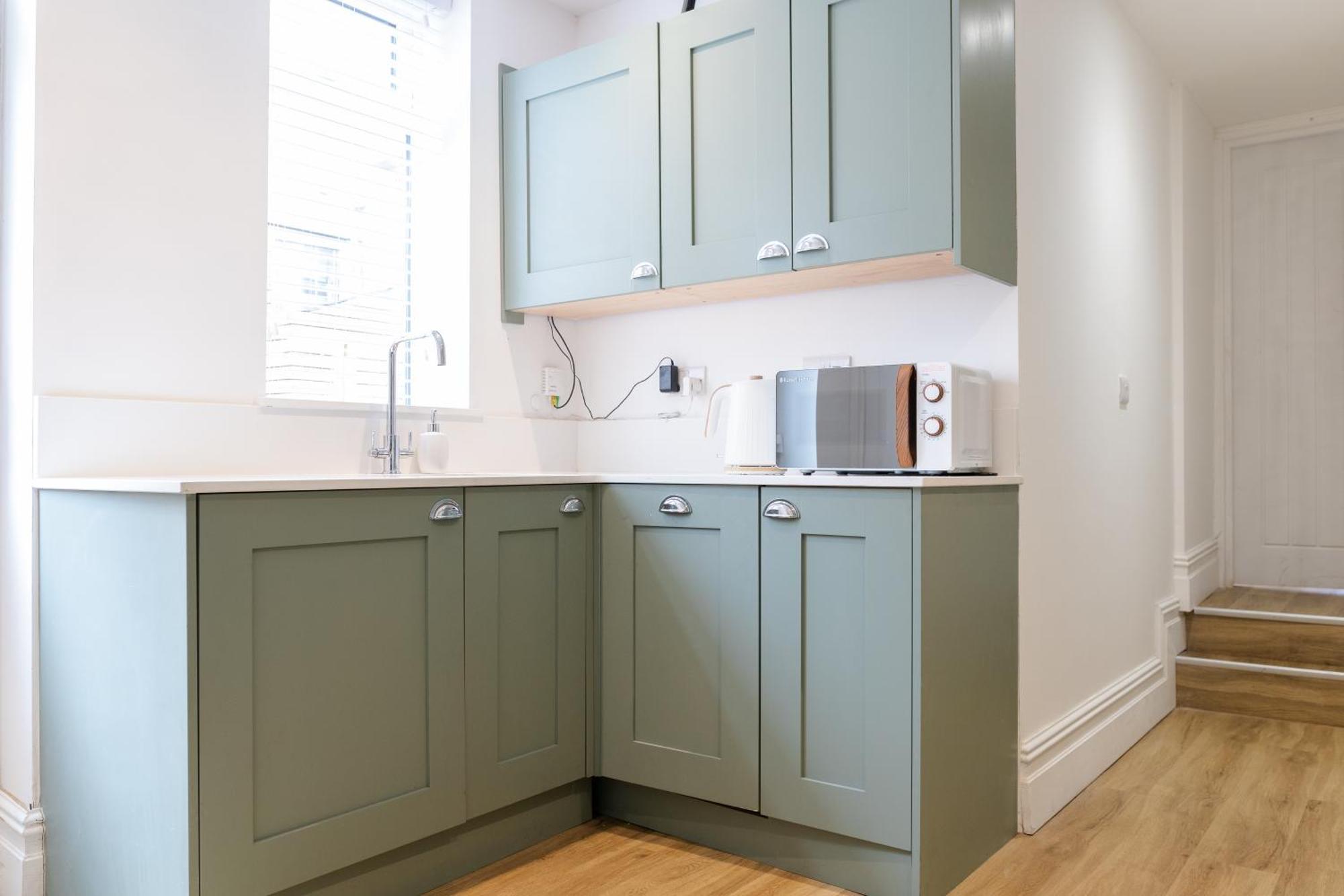 Bay City Studio Apartments Cardiff Bagian luar foto